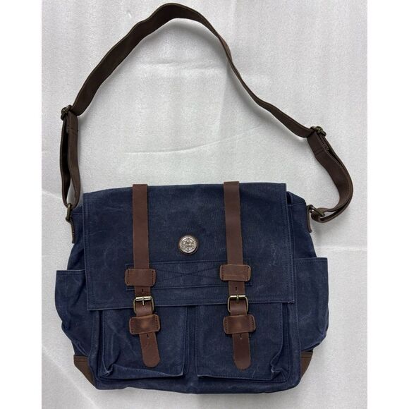 Critical Role Legend of Vox Machina Messenger Bag 2019 Kickstarter Exclusive - Picture 1 of 9